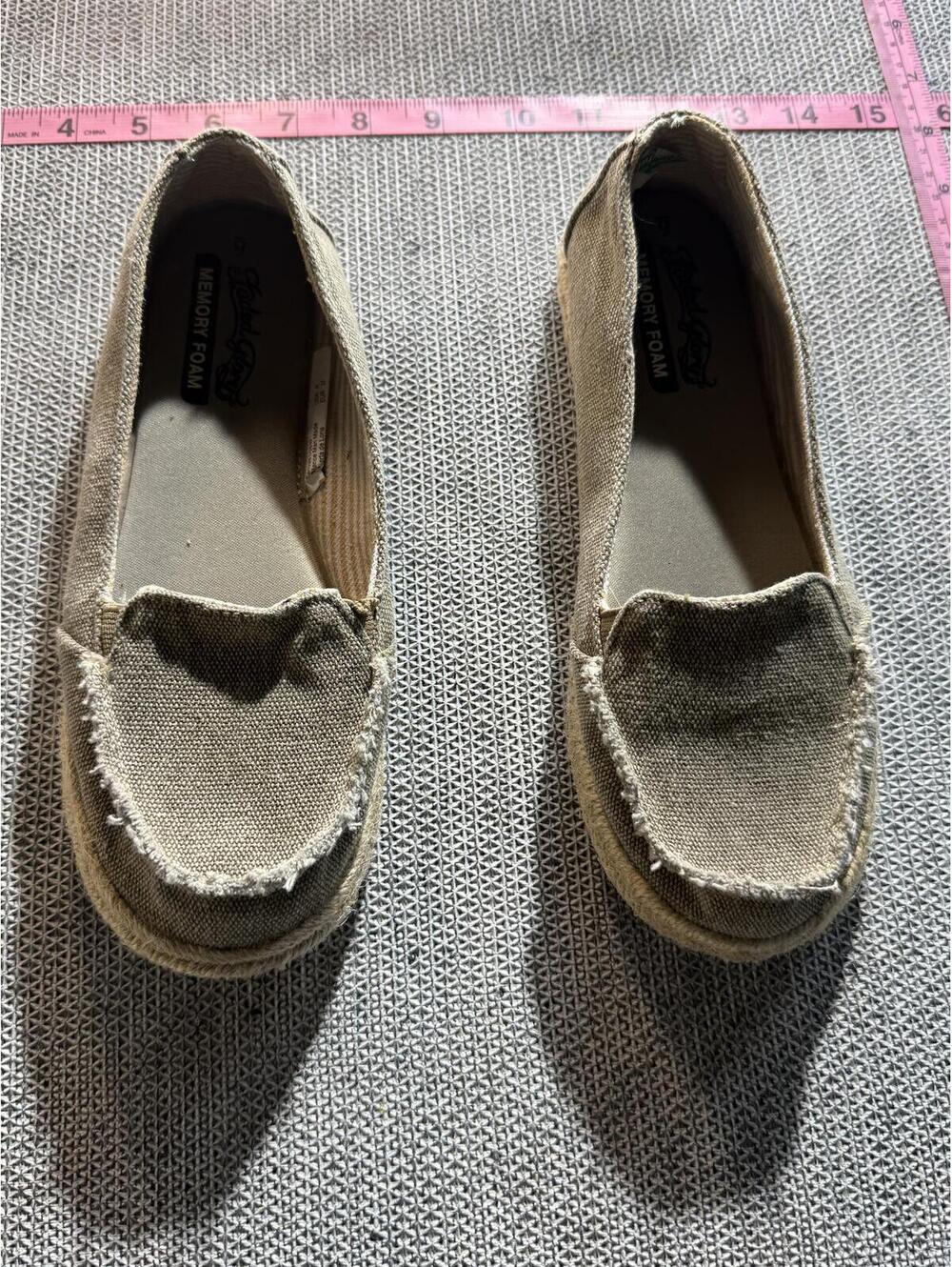Faded Glory Memory Foam Canvas Slip-On Loafers Size US 6
